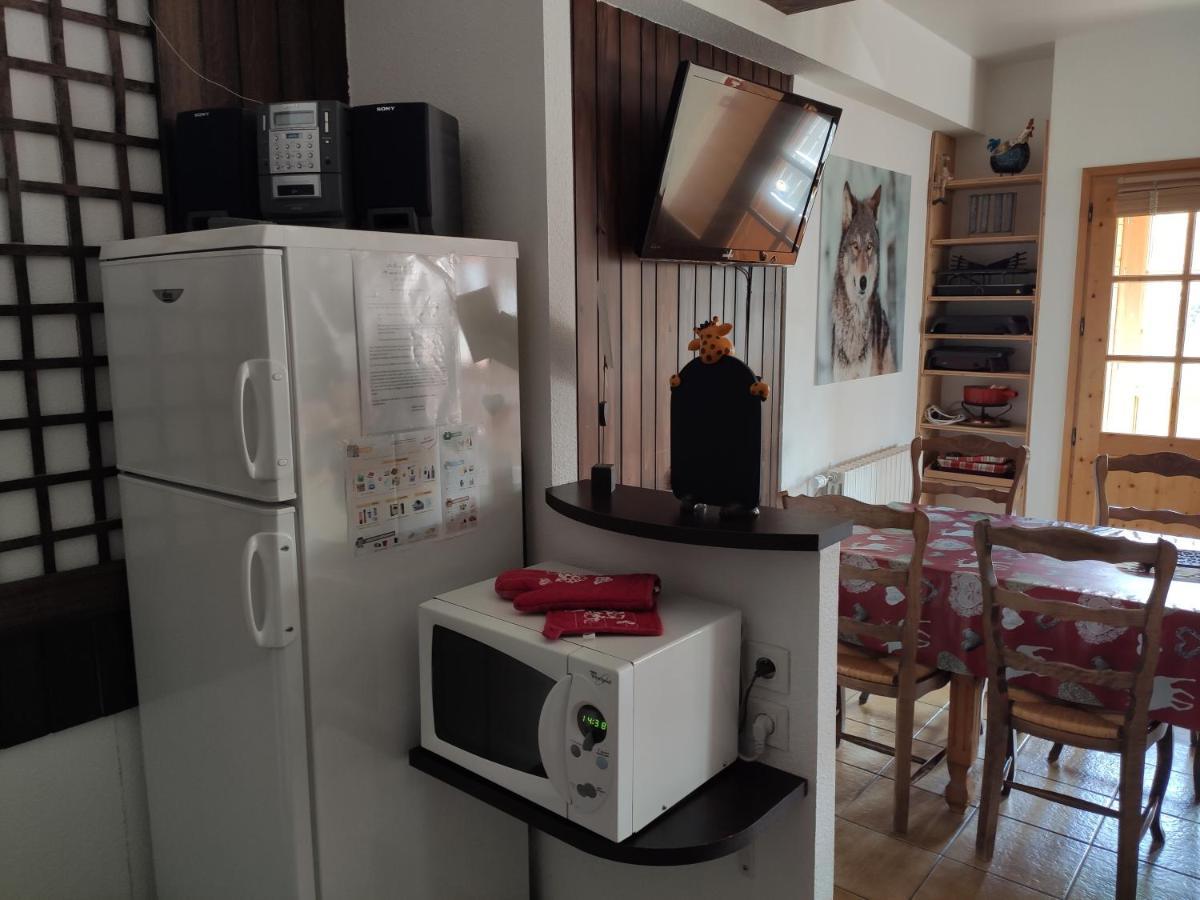 Appartamento La Source Du Pre Masset Métabief Esterno foto